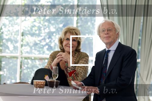Den Haag 9 juni 202
Erica Terpstra krijgt een belangrijke onderscheiding uit handen van de Japanse Ambassadeur . Alles speelde zich af op de Japanse Ambassade in Den Haag. Astrid Engels met nieuwe partner