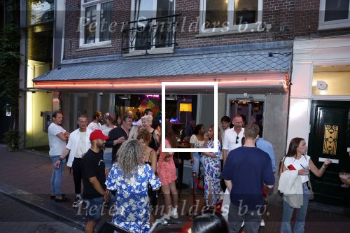 Amsterdam 17 juni 2022
Ferry Doedens viert zijn 31 e verjaardag in Bar Bacan in Amsterdam.