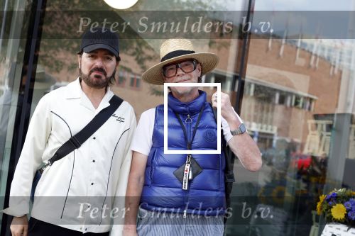 Amsterdam 14 juni 2022
Ontbijt georganisserd door Linda.nl en Victoria Koblenko met haar man Evgeniy Levchenko. Er is een aktie #bloemenvoorOekraine in het leven geroepen. Bastiaan v Schaik met partner