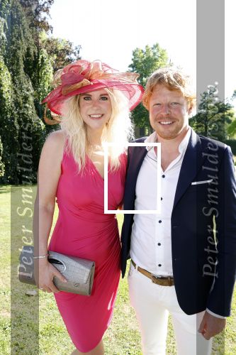 Haarzuilens 22 juni 2022
Haringparty bij kasteel de Haar in Haarzuilens .
Ben Woldring met partner