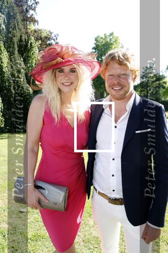 Haarzuilens 22 juni 2022
Haringparty bij kasteel de Haar in Haarzuilens .
Ben Woldring met partner