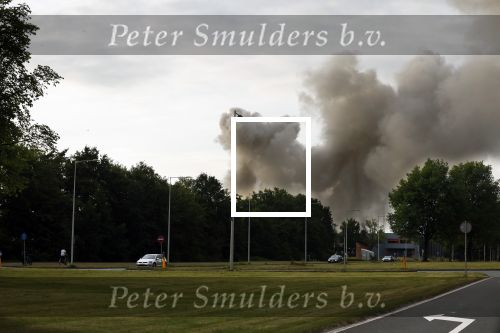 Amsterdam 8 juli 2022
Een grote uitslaande brand in de havens van Amsterdam . Mensen kreeg tot 4 maal toe een allert om binen te blijven.