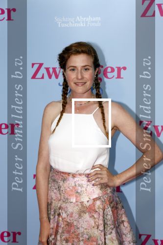 Amsterdam 25 juni 2022
Premiere zwanger en Co in Tuschinski . Britte Lagcher
