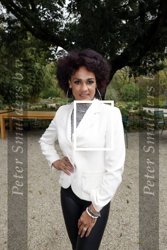 Amsterdam 31 maart 2022
Boekpresentatie Susan Smit .
Chimene v Oosterhout