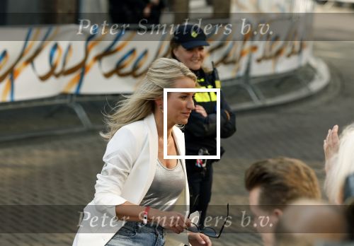 Maastricht 27 april 2022
Koningsdag wordt dit jaar in Maastricht gevierd .   Dionne Stax lopen over de route