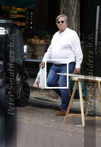 Amsterdam 29 juni 2022
Dirk Jan parelberg doet boodschappen in Amsterdam zuid.