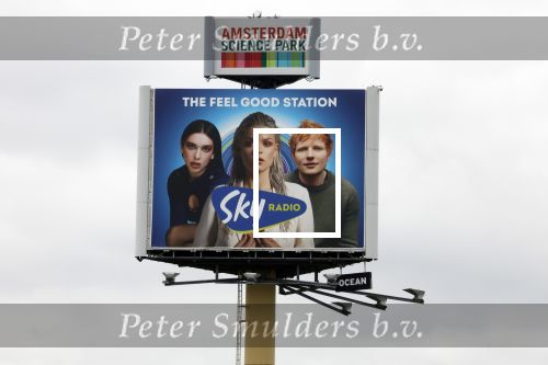 Amsterdam 7 juli 2022
Abri Sky Radio met daarop Dua Lipa Ed Sheeran en Davina Michelle