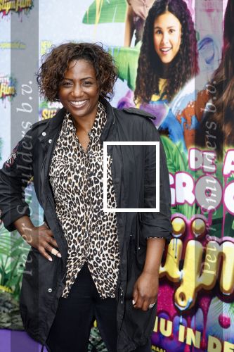 Amsterdam 3 juli 2022
Premiere de Grote slijmfilm in pathe Arena .
Edsilia Rombley kwam met haar dochters