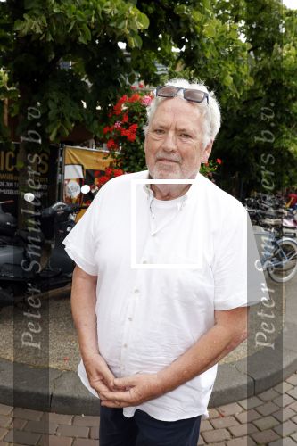 Hilversum 25 juni 2022
Ernst daniel Smid met zijn vriendin en zijn zwangere dochter Coosje