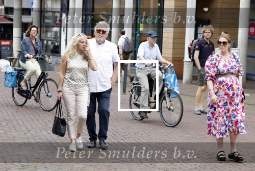 Hilversum 25 juni 2022
Opening expositie William Rutten in het foto museum in Hilversum. Humberto Tan doet de officiele opening. Ernst daniel Smid met vriendin