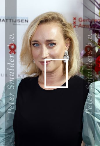Amsterdam 25 juni 2022
Het damdiner tbv het aidsfonds wordt voor de 30e keer georganiseerd . Het vind dit jaar plaats in AFAS Live. Eva Jinek kwam met Peter v d Vorst en Bob Sikkes