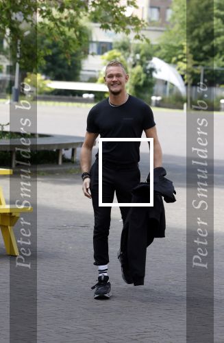 Amsterdam 14 juni 2022
Ontbijt georganisserd door Linda.nl en Victoria Koblenko met haar man Evgeniy Levchenko. Er is een aktie #bloemenvoorOekraine in het leven geroepen.
Ferry Doedens
