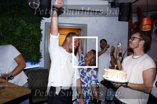 Amsterdam 17 juni 2022
Ferry Doedens viert zijn 31 e verjaardag in Bar Bacan in Amsterdam.