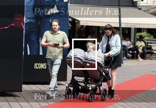 Hilversum 25 juni 2022
Ferry Somogyi met zijn vriendin en hun drie kinderen