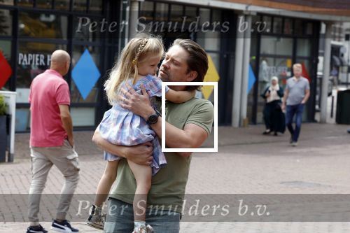 Hilversum 25 juni 2022
Ferry Somogyi met zijn vriendin en hun drie kinderen
