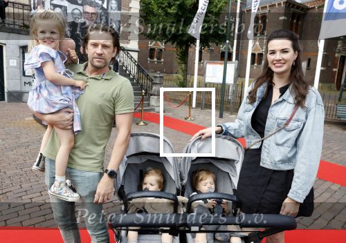 Hilversum 25 juni 2022
Ferry Somogyi met zijn vriendin en hun drie kinderen