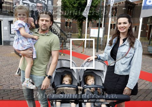 Hilversum 25 juni 2022
Ferry Somogyi met zijn vriendin en hun drie kinderen