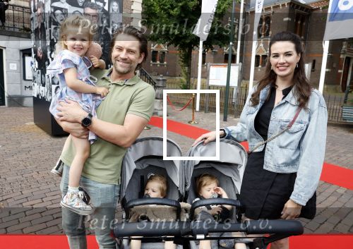 Hilversum 25 juni 2022
Ferry Somogyi met zijn vriendin en hun drie kinderen