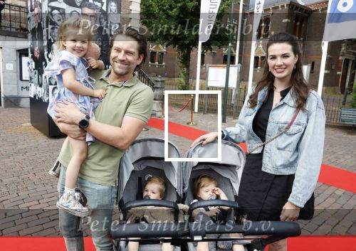 Hilversum 25 juni 2022
Ferry Somogyi met zijn vriendin en hun drie kinderen