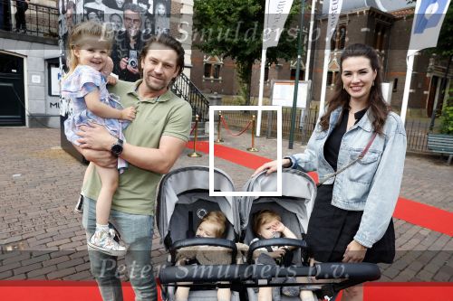 Hilversum 25 juni 2022
Ferry Somogyi met zijn vriendin en hun drie kinderen