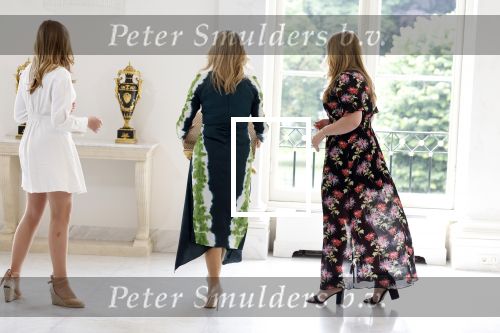 Den Haag 24 juni 2022
Het jaarlijkse fotouurtje in paleis Noordeinde. Aanwezig Koning Willem Alexander Koningin Maxima Prinses Amalia Prinses Alexia en Prinses Ariane
