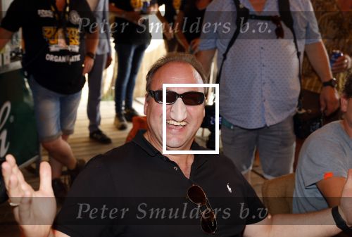 Lichtenvoorde 12 juli 2022
Frans bauer op persconferentie zwarte cross waar Tante Rikie afscheid van neemt