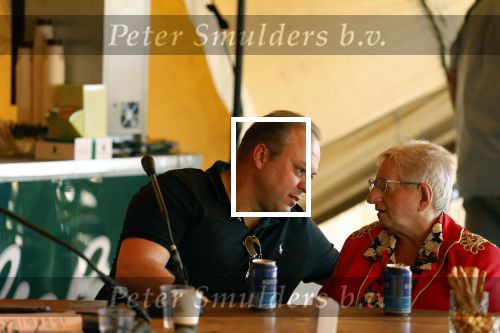 Lichtenvoorde 12 juli 2022
Frans bauer op persconferentie zwarte cross waar Tante Rikie afscheid van neemt