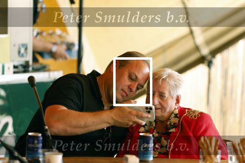 Lichtenvoorde 12 juli 2022
Frans bauer op persconferentie zwarte cross waar Tante Rikie afscheid van neemt