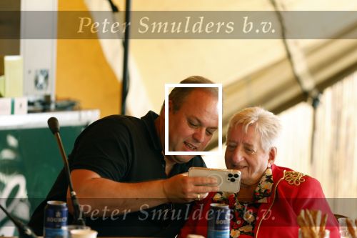 Lichtenvoorde 12 juli 2022
Frans bauer op persconferentie zwarte cross waar Tante Rikie afscheid van neemt