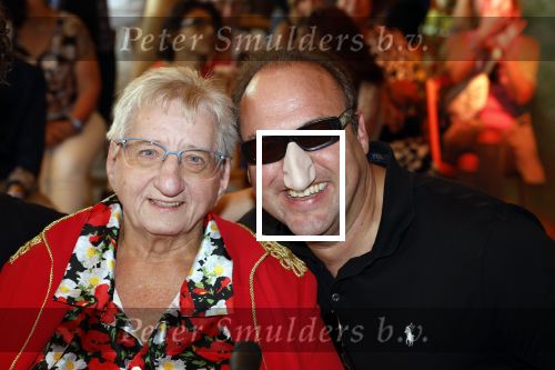 Lichtenvoorde 12 juli 2022
Frans bauer op persconferentie zwarte cross waar Tante Rikie afscheid van neemt