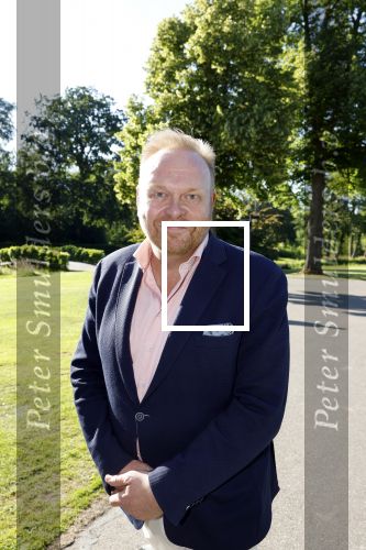 Haarzuilens 22 juni 2022
Haringparty bij kasteel de Haar in Haarzuilens .
Frits Huffnagel