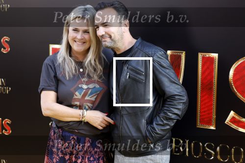 Amsterdam 13 juni 2022
Premiere Elvis in Tuschinski.
Gerard Ekdom met partner Nicole Smits