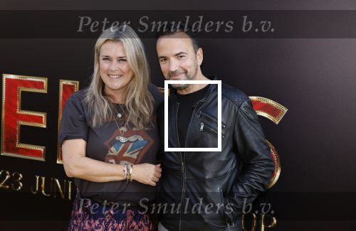 Amsterdam 13 juni 2022
Premiere Elvis in Tuschinski.
Gerard Ekdom met partner Nicole Smits