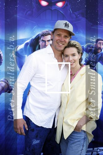 Amsterdam 12 juni 2022
Premiere Lightning (pixar) in Pathe Amsterdam noord.
Gijs naber met zijn vrouw Thekla Reuten