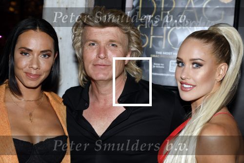 Amsterdam 30 juni 2022
Premiere Dragshow in the Harbour Club.
Hans Klok met zijn assistentes
