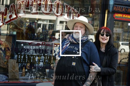 Amsterdam 21 maart 2022
Henk en Louise Schiffmacher zijn vandaag 17 jaar getrouwd.