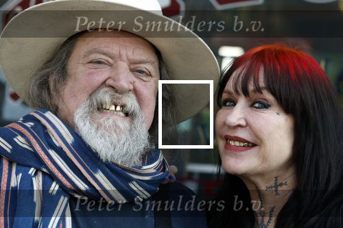 Amsterdam 21 maart 2022
Henk en Louise Schiffmacher zijn vandaag 17 jaar getrouwd.