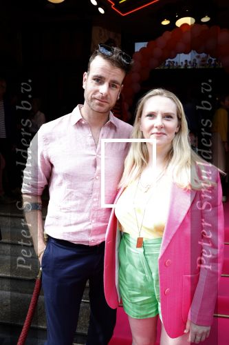 Amsterdam 3 juli 2022
Premiere Knor in Tuschinski.
Cast oa Alex Klaassen Henry v Loon en Jelka v Houten
