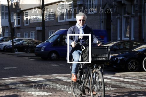Amsterdam 19 maart 2022
Huub Stapel op de fiets in Amsterdam zuid.