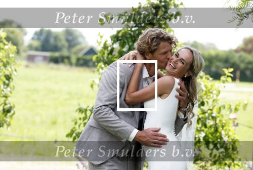 Oosterblokker 18 juni 2022
Irene Schouten en Dirkjan Mak trouwen in de tuin bij de ouders van Dirkjan .