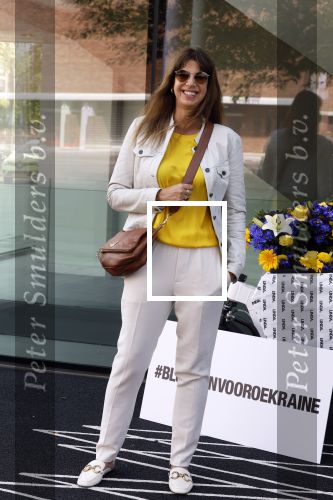 Amsterdam 14 juni 2022
Ontbijt georganisserd door Linda.nl en Victoria Koblenko met haar man Evgeniy Levchenko. Er is een aktie #bloemenvoorOekraine in het leven geroepen. Isa Hoes