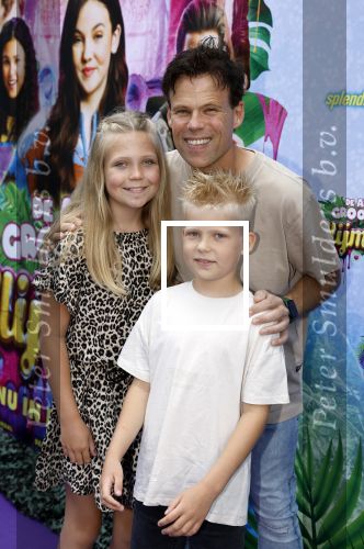 Amsterdam 3 juli 2022
Premiere de Grote slijmfilm in pathe Arena .
Jaap Kwakman met zijn kinderen