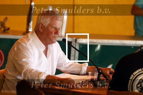Lichtenvoorde 12 juli 2022
Frans bauer op persconferentie zwarte croos ivm het afscheid van tante Rikie . Jaap v Deurzen begeleidt de persconferentie waar ook Gijs Jolink aanschuift. Frans en Nick Dijkman