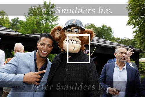 Wassenaar 6 juli 2022
Presentatie Forbes NL in samenwerking met FEEV op kasteel Wittenburg. jalal Oba
