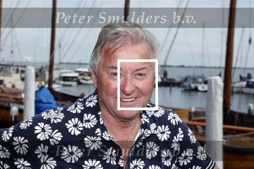 Volendam 30 juni 2022
CD presentatie bij Lotje van Edwin v Hoevelaak en zijn vriendin Natasja Poels . jan Keizer reikte de eerste cd uit.