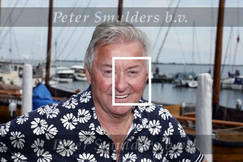 Volendam 30 juni 2022
CD presentatie bij Lotje van Edwin v Hoevelaak en zijn vriendin Natasja Poels . jan Keizer reikte de eerste cd uit.