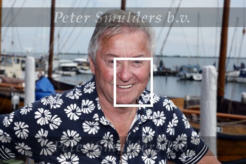 Volendam 30 juni 2022
CD presentatie bij Lotje van Edwin v Hoevelaak en zijn vriendin Natasja Poels . jan Keizer reikte de eerste cd uit.
