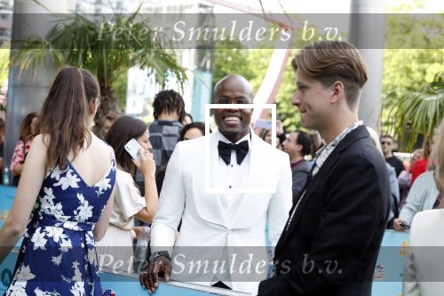 Rotterdam 26 juni 2022
Premiere Bon Bini 3 in Pathe Rotterdam.
Jandino Asporaat kwam met zijn vrouw en kinderen