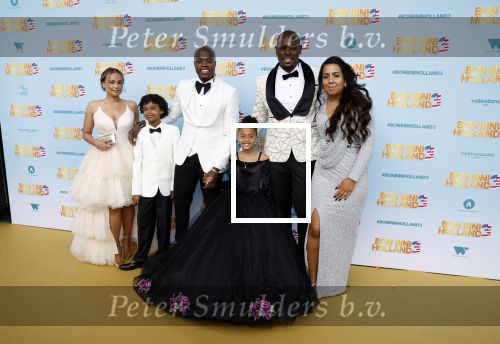 Rotterdam 26 juni 2022
Premiere Bon Bini 3 in Pathe Rotterdam.
Jandino Asporaat kwam met zijn vrouw en kinderen