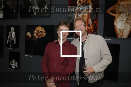 Hilversum 25 juni 2022
Opening expositie William Rutten in het foto museum in Hilversum. Humberto Tan doet de officiele opening. Jeffrey Schenk en Peter Lusse